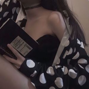 一区二区谢精交配
